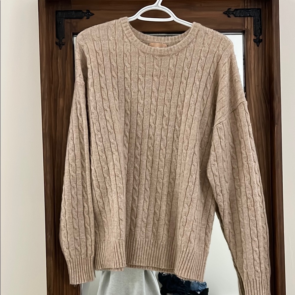 Nuuds Women’s Oat Cable Knit Sweater Size XS